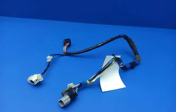 Lexus IS 220D-250-350 Front door wiring loom 8974653020
