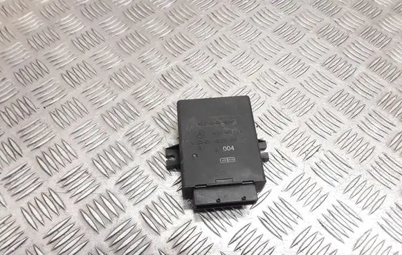 Mercedes-Benz E W211 Light module LCM A2115450432