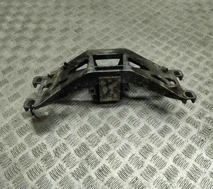 Jaguar XE Gearbox mounting bracket GX735060CB GX736A026CC