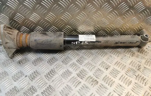 BMW 2 F22 F23 Rear shock absorber/damper 6873722