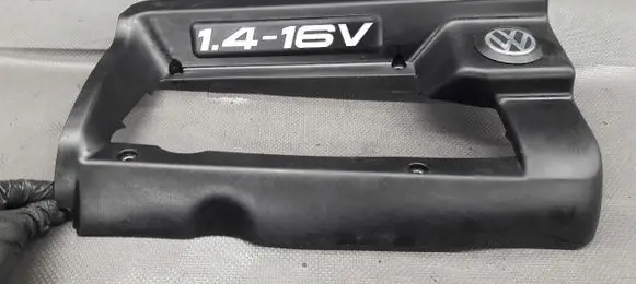 Volkswagen Golf IV Engine cover (trim)