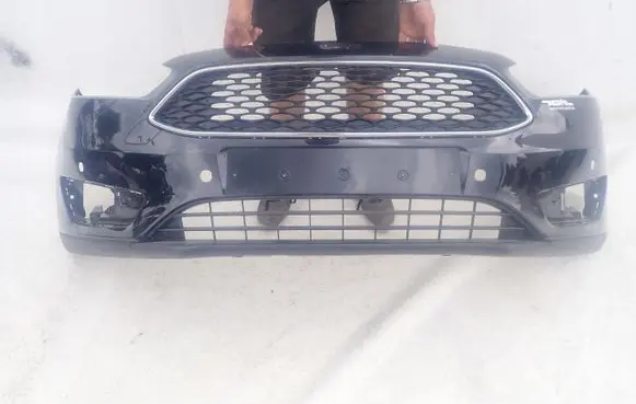 Ford Focus Front bumper