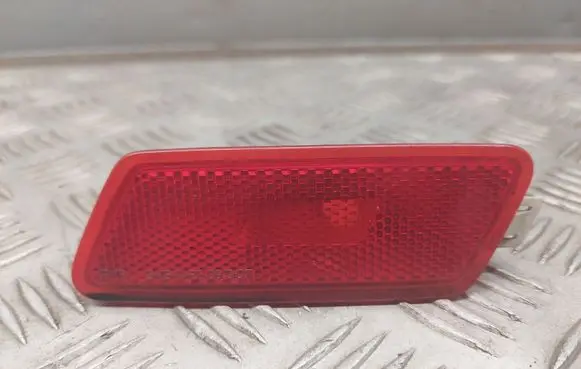 Audi A7 S7 4G Rear bumper corner part panel trim 4G8945127