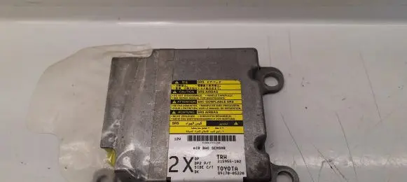 Toyota Avensis T250 Airbag control unit/module 8917005220 215955102
