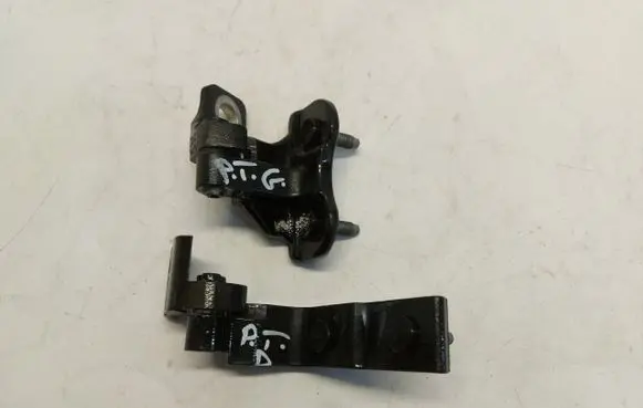 Mercedes-Benz GLA H247 Rear door hinge set MERCGLAZAWPT