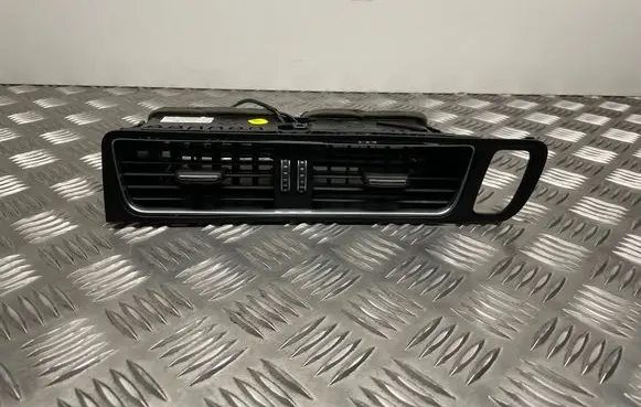 Audi Q5 SQ5 Dash center air vent grill 8R2820951 8R2820951G