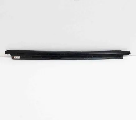 BMW 2 F22 F23 Rear door glass trim molding 7404197 7346719