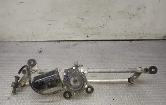 Opel Vectra C Front wiper linkage 