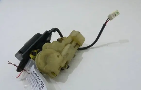 Mazda Premacy Tailgate/trunk/boot lock/catch/latch IMPRK605698