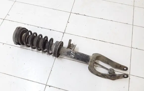 BMW 5 F10 F11 Front shock absorber with coil spring 6789362