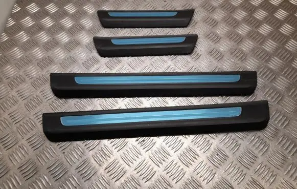 Audi Q7 4M Other sill/pillar trim element 4M0853374A