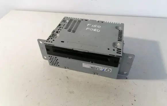 Ford F150 Radio/CD/DVD/GPS head unit GL3T19C107BA