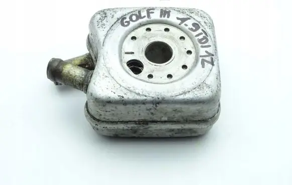 Volkswagen Golf III Engine oil radiator VW_GOLF_III_91-98_1.9_TDI_CHŁODNICZKA_OLEJU