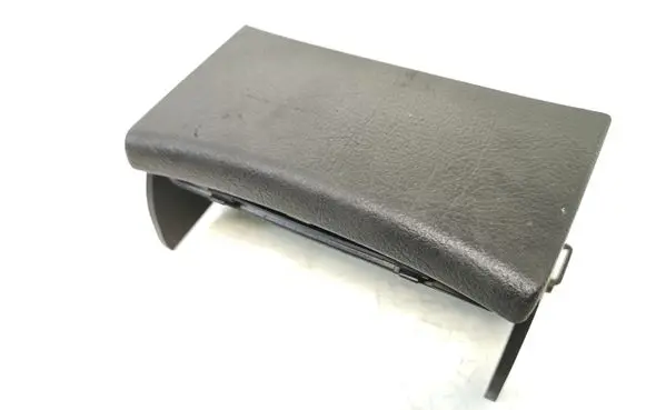 Ashtray (front)