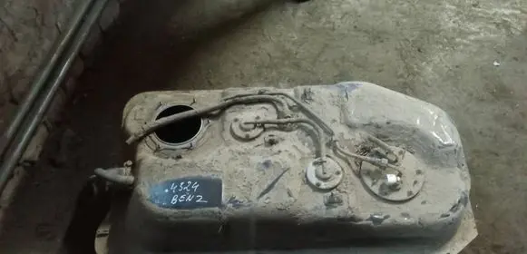 Mitsubishi Pajero Pinin Fuel tank 
