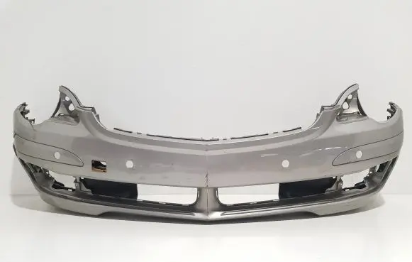 Mercedes-Benz R W251 Front bumper A2518850065