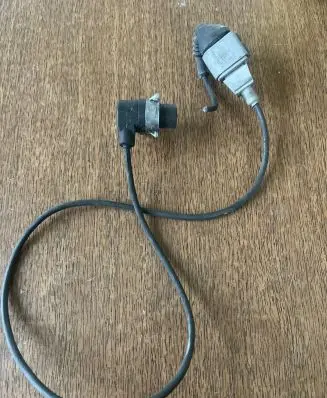 Audi A4 S4 B5 8D Crankshaft position sensor 0281002223