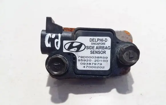 Hyundai Elantra Airbag deployment crash/impact sensor 79D00038RS9 95920-2D100