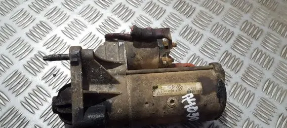 Renault Laguna II Starter motor 8200075362 d7r49