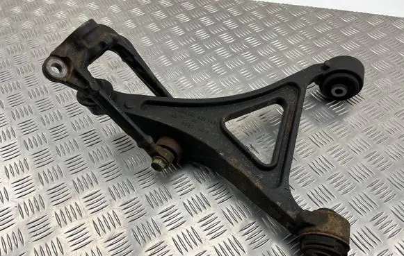Dodge Charger Front lower control arm/wishbone 030061325105 0323
