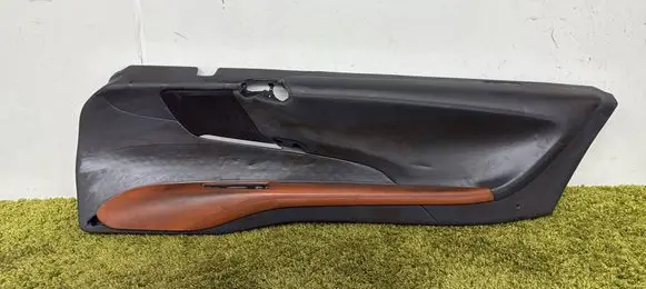BMW i8 Front door card panel trim 51417335784 7335784