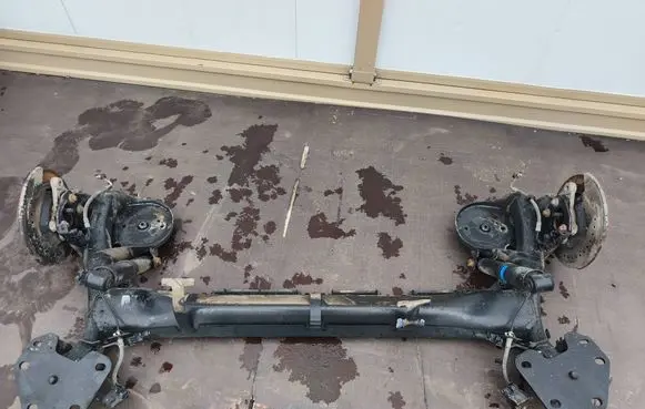 Mercedes-Benz Citan II W420 Rear axle beam 