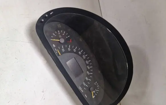 Mercedes-Benz Vito Viano W639 Speedometer (instrument cluster) A6394460321