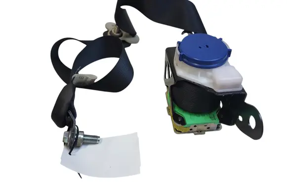 Mazda 6 Front seatbelt 0437002 105234