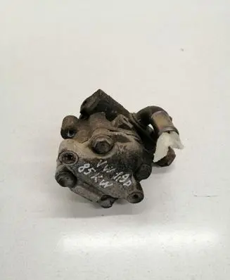Volkswagen PASSAT B5 Power steering pump