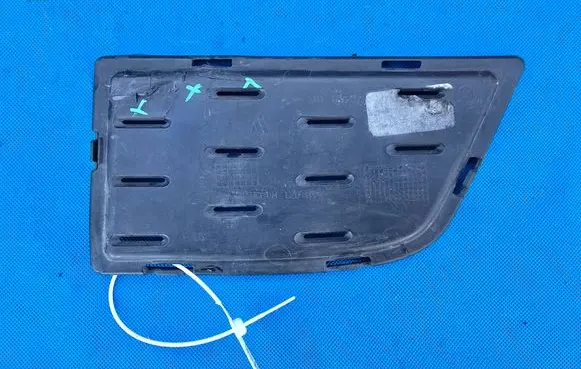 BMW X3 G01 Front bumper splitter molding 8064593