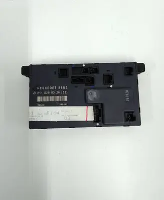 Mercedes-Benz E W211 Door control unit/module 2118200326 8014219