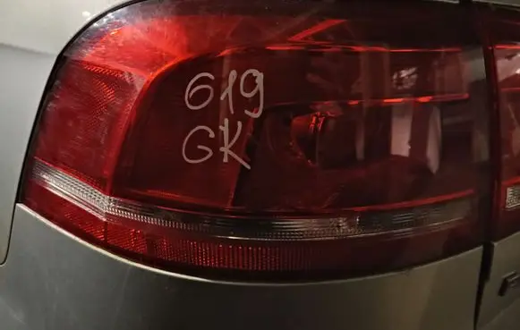 Volkswagen PASSAT B7 Rear/tail lights