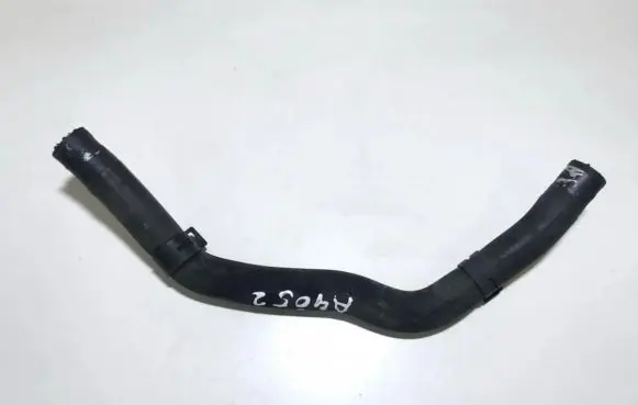 Toyota Avensis T270 Engine coolant pipe/hose a12410215
