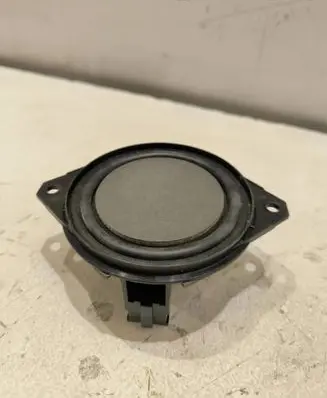 Audi Q3 8U Panel speaker 83A035416 20190407