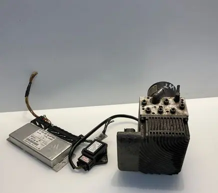 Mercedes-Benz E W211 ABS Pump A0054310512 0265250065 0054310512