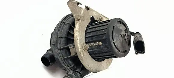 Audi A8 S8 D3 4E Secondary air pump 602125809
