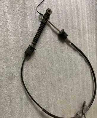 Volvo XC70 Gear shift cable linkage 8675068