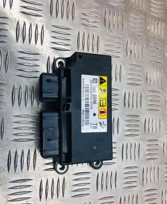 Opel Insignia A Airbag control unit/module 13505596