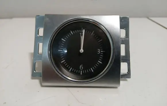 Volkswagen PASSAT B7 Clock 3AA919204A