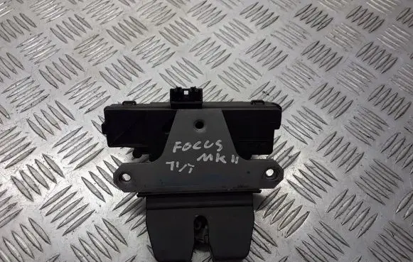 Ford Focus Tailgate exterior lock 3M51R442A66AP