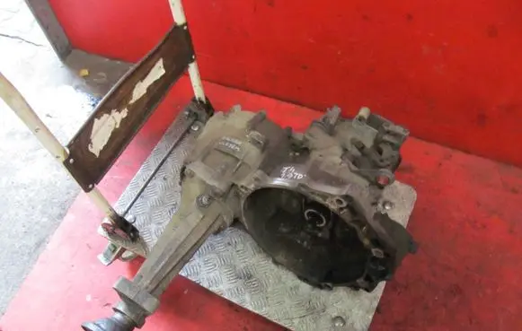 Volkswagen Multivan T4 Manual 5 speed gearbox CHR