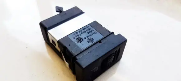 Volkswagen PASSAT B5 Seat heating switch 3b0963564c