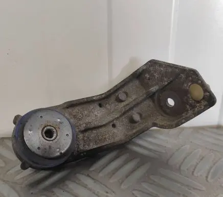 Peugeot Expert Radiator mount bracket 9806541980