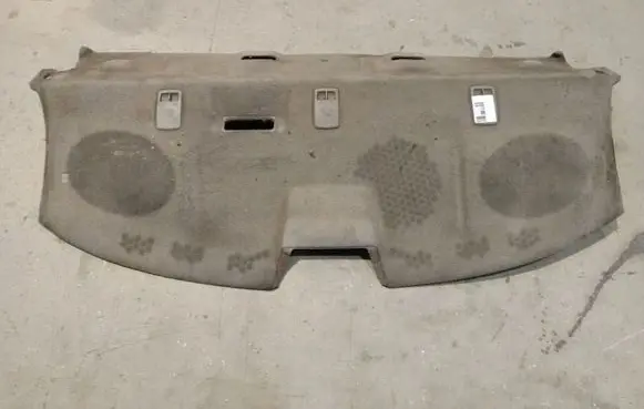 Parcel shelf