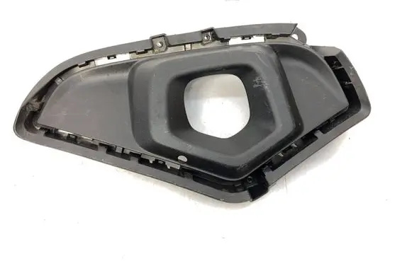 Toyota RAV 4 (XA50) Front fog light trim/grill 5212742280