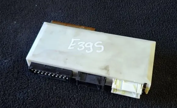BMW 5 E39 Comfort/convenience module 61356913522 5DK00704718