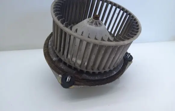 Subaru Legacy Heater fan/blower 122150662