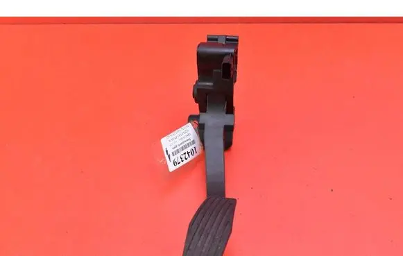 Opel Mokka Accelerator throttle pedal 42758409