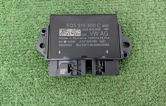 Volkswagen Tiguan Parking PDC control unit/module 5QS919300C 5QS919300