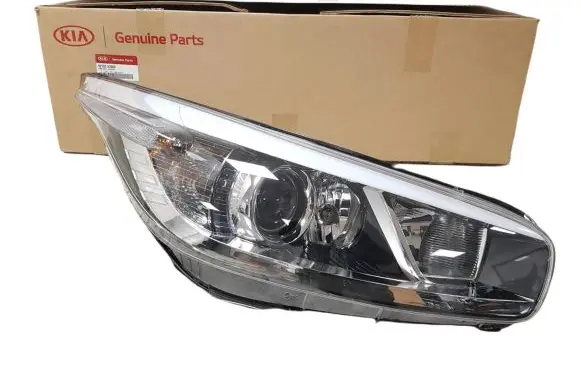 KIA Ceed Headlight/headlamp 92102A2000